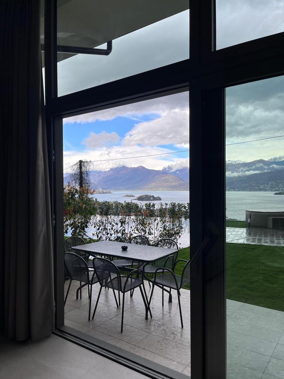 Apartment Panorama Loft Stresa