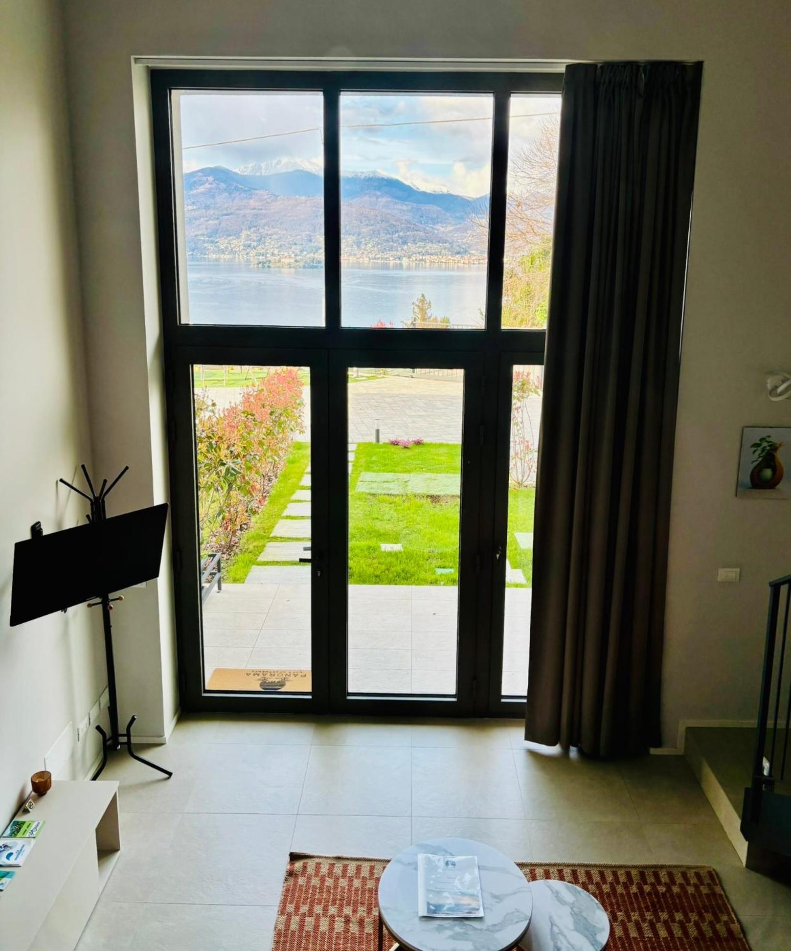 Panorama Loft Apartment Stresa