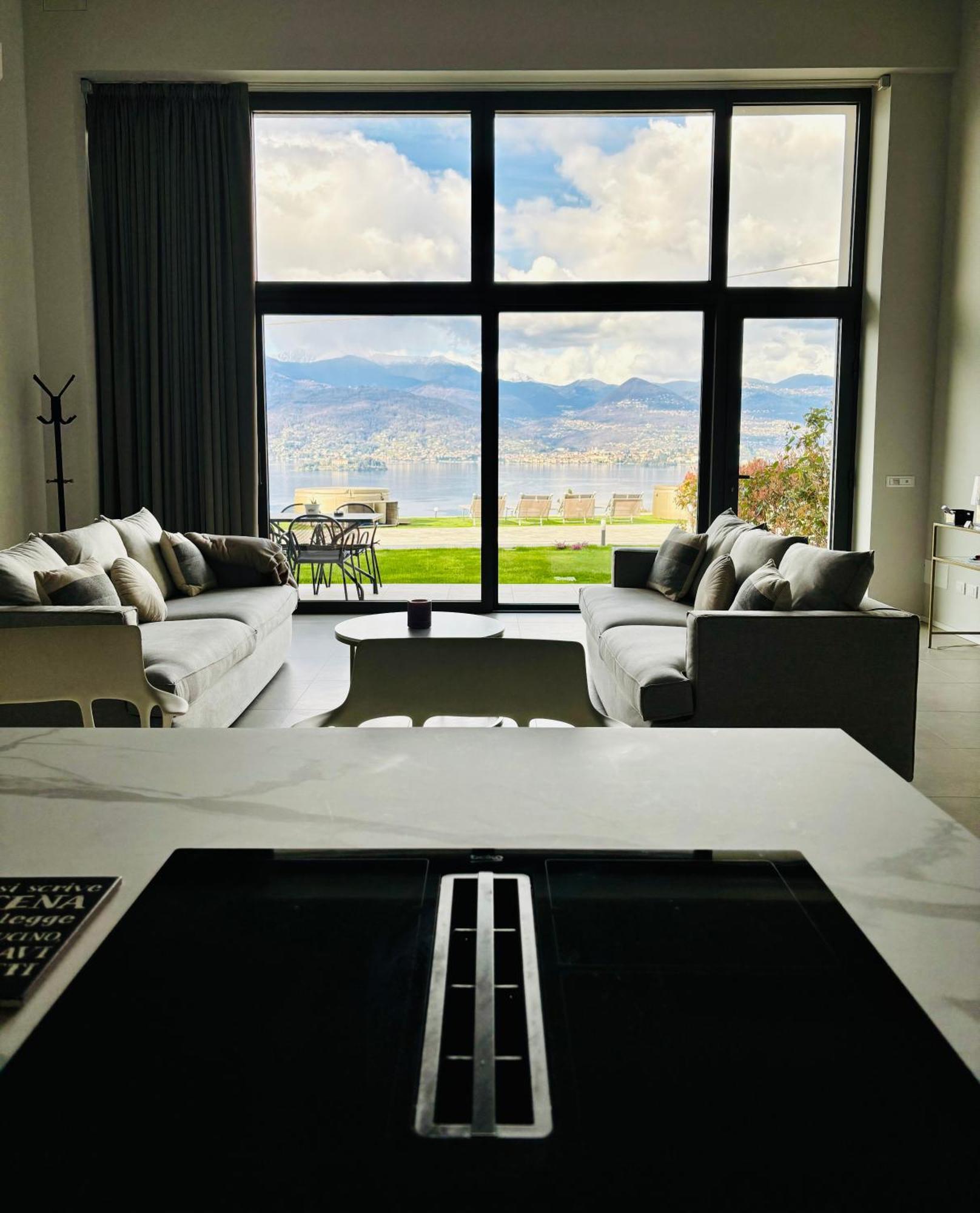 Panorama Loft Stresa